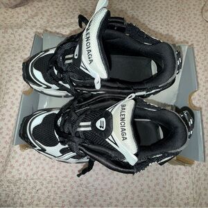 Balenciaga Runners